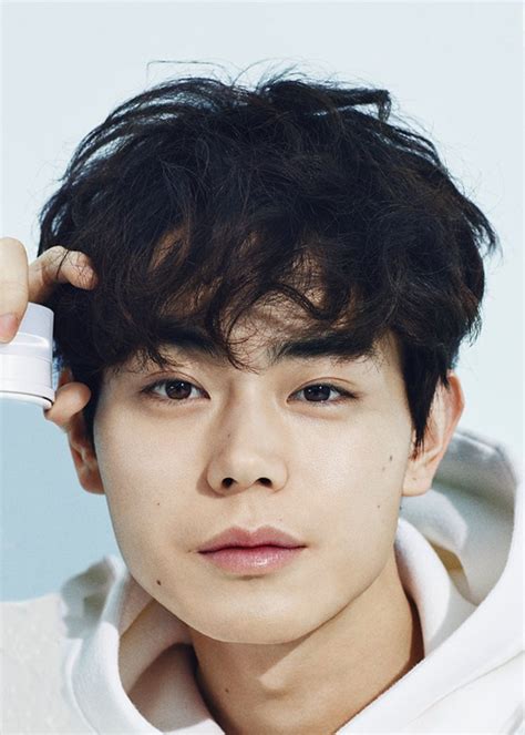 Suda Masaki .